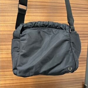 lululemon bag